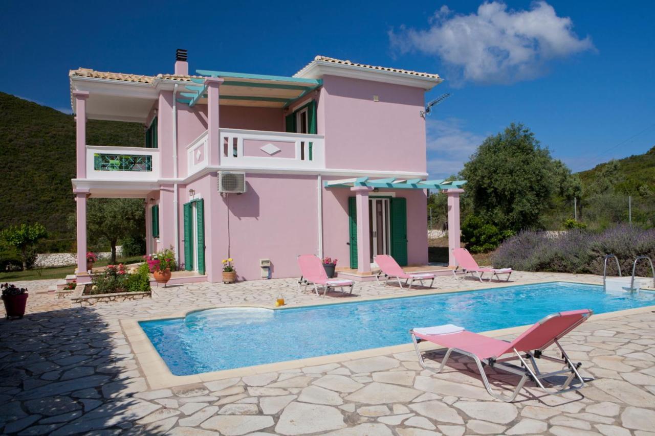 Pantheon & Danae Luxury Villas ซีโวตา ภายนอก รูปภาพ