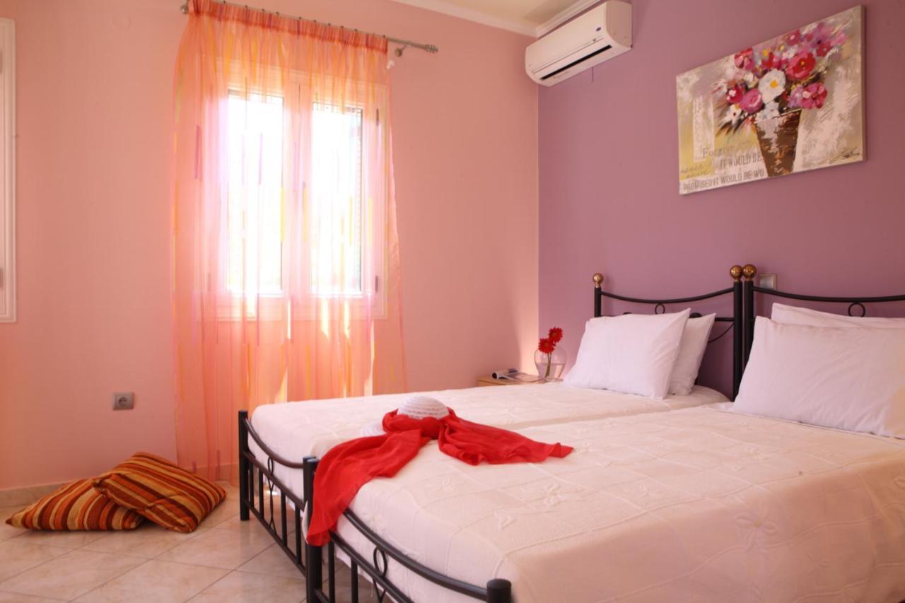 Pantheon & Danae Luxury Villas ซีโวตา ภายนอก รูปภาพ