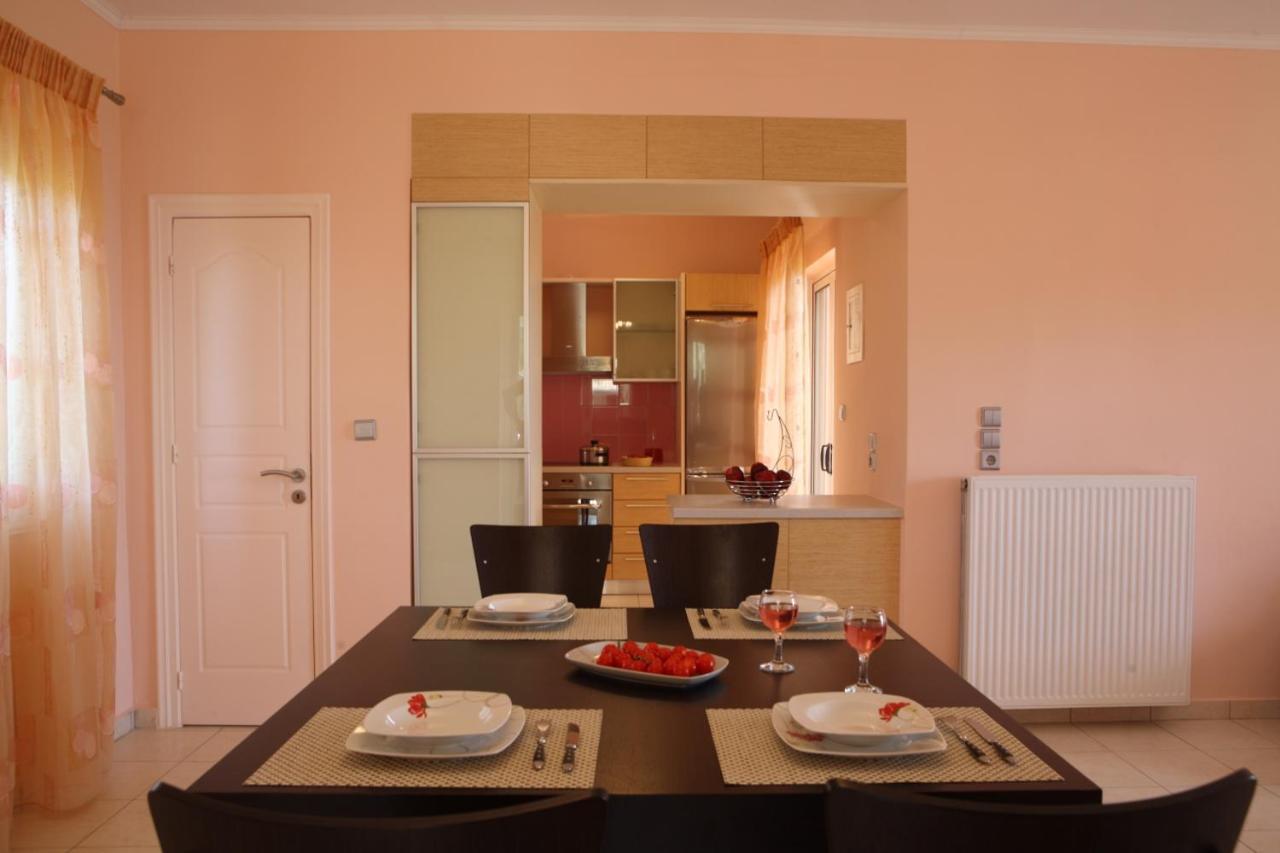 Pantheon & Danae Luxury Villas ซีโวตา ภายนอก รูปภาพ
